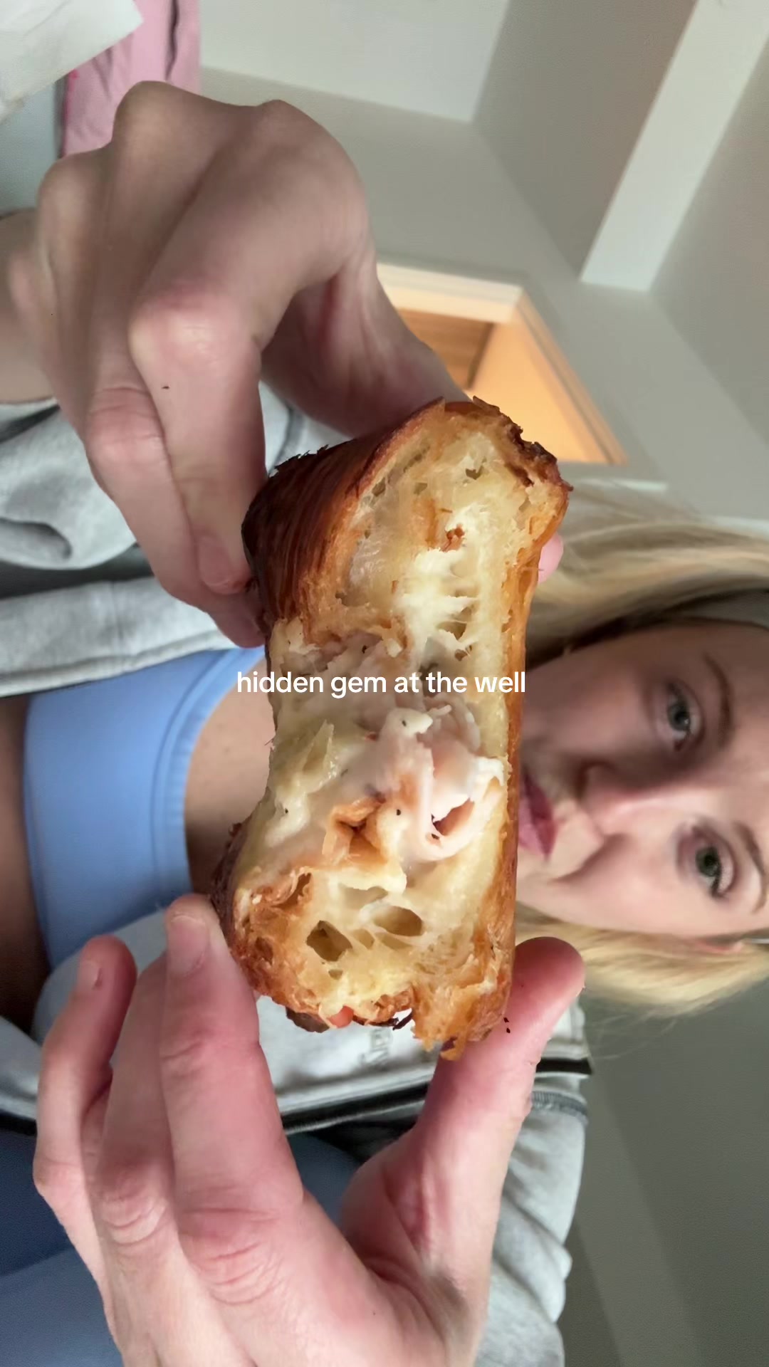 @dumbblondediary