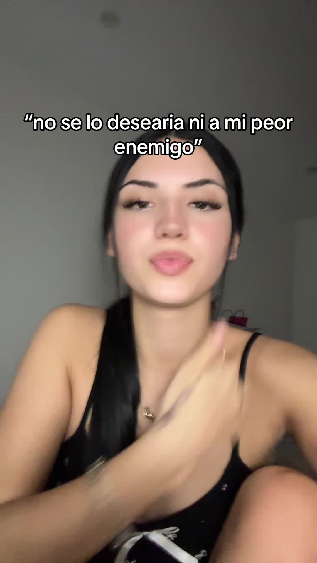 @🦦