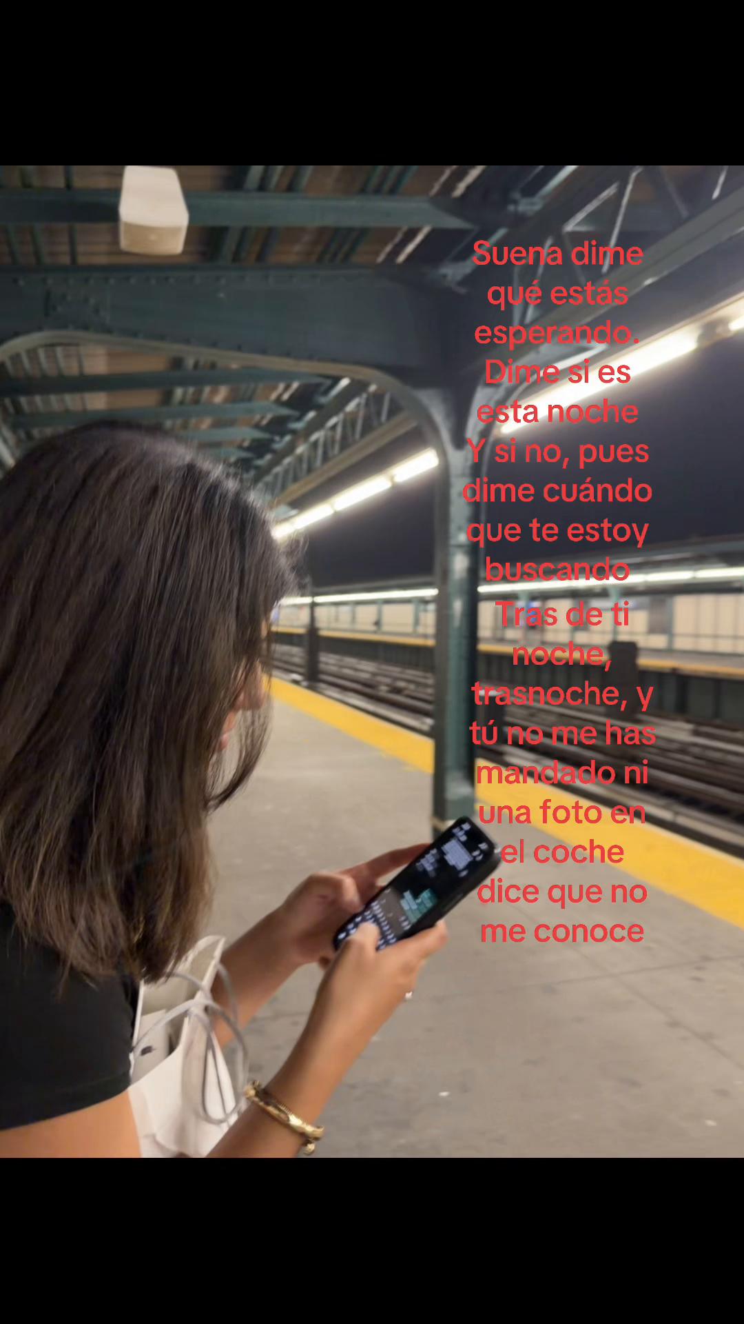 @Mia ☻.