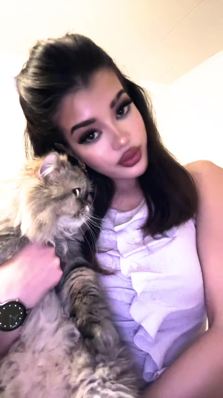 @kimiathefoxy2