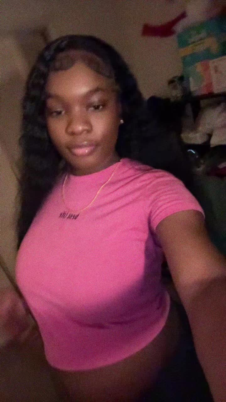 @Summer🥴.