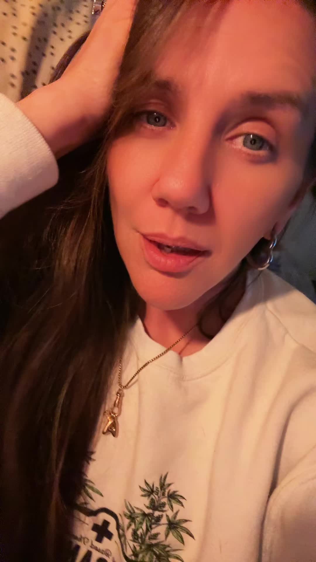 @LindSAYTwo