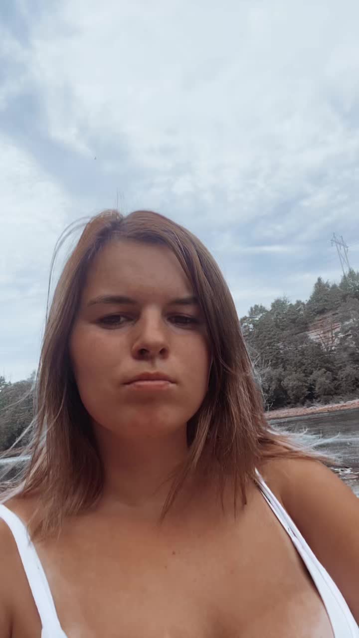 @bridget hutchinson 🩵🤍😘