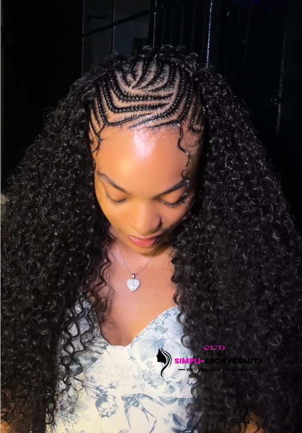 @THE AKUNGBA HAIRSTYLIST 💕