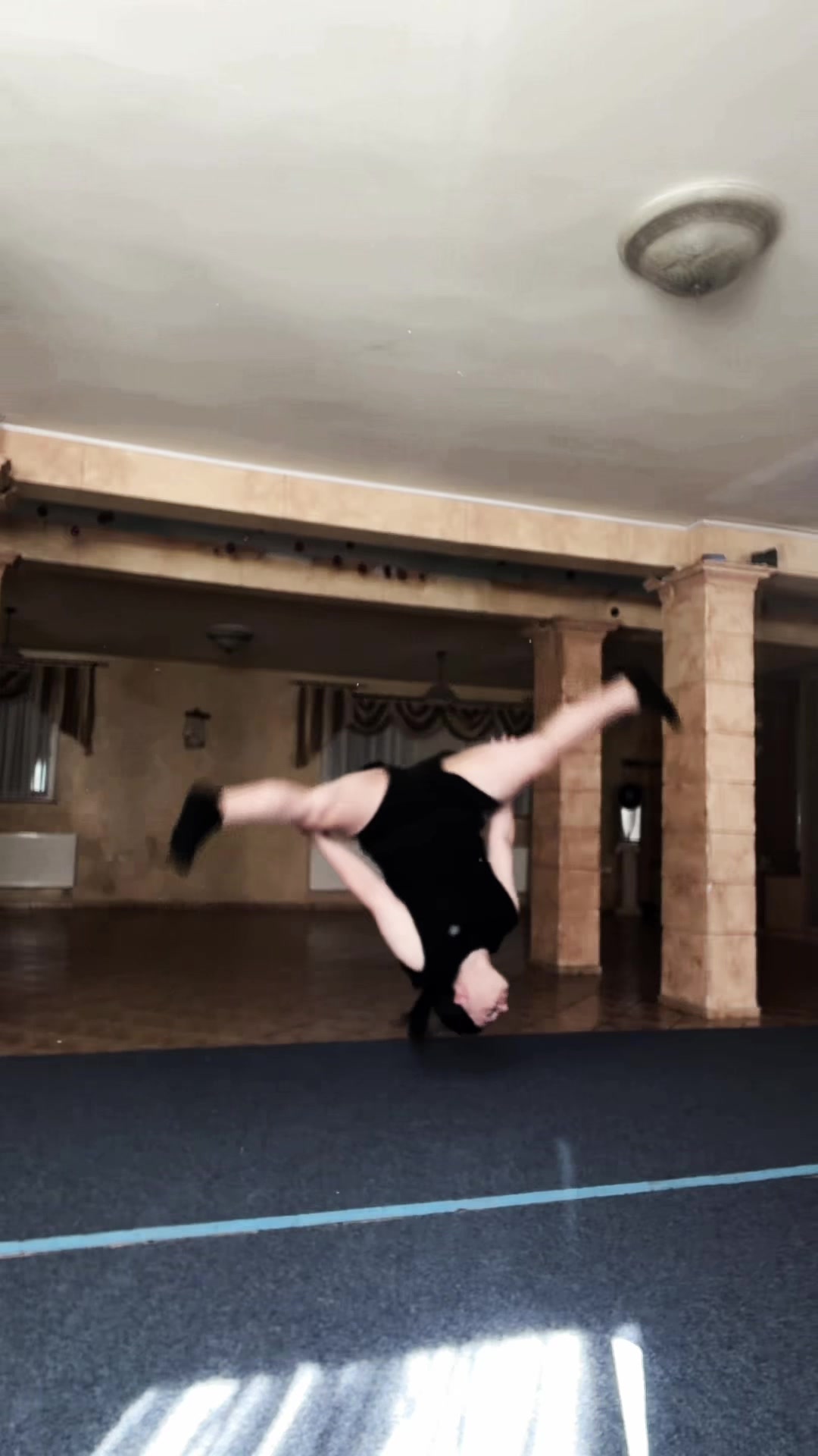 @Acrodance_horses
