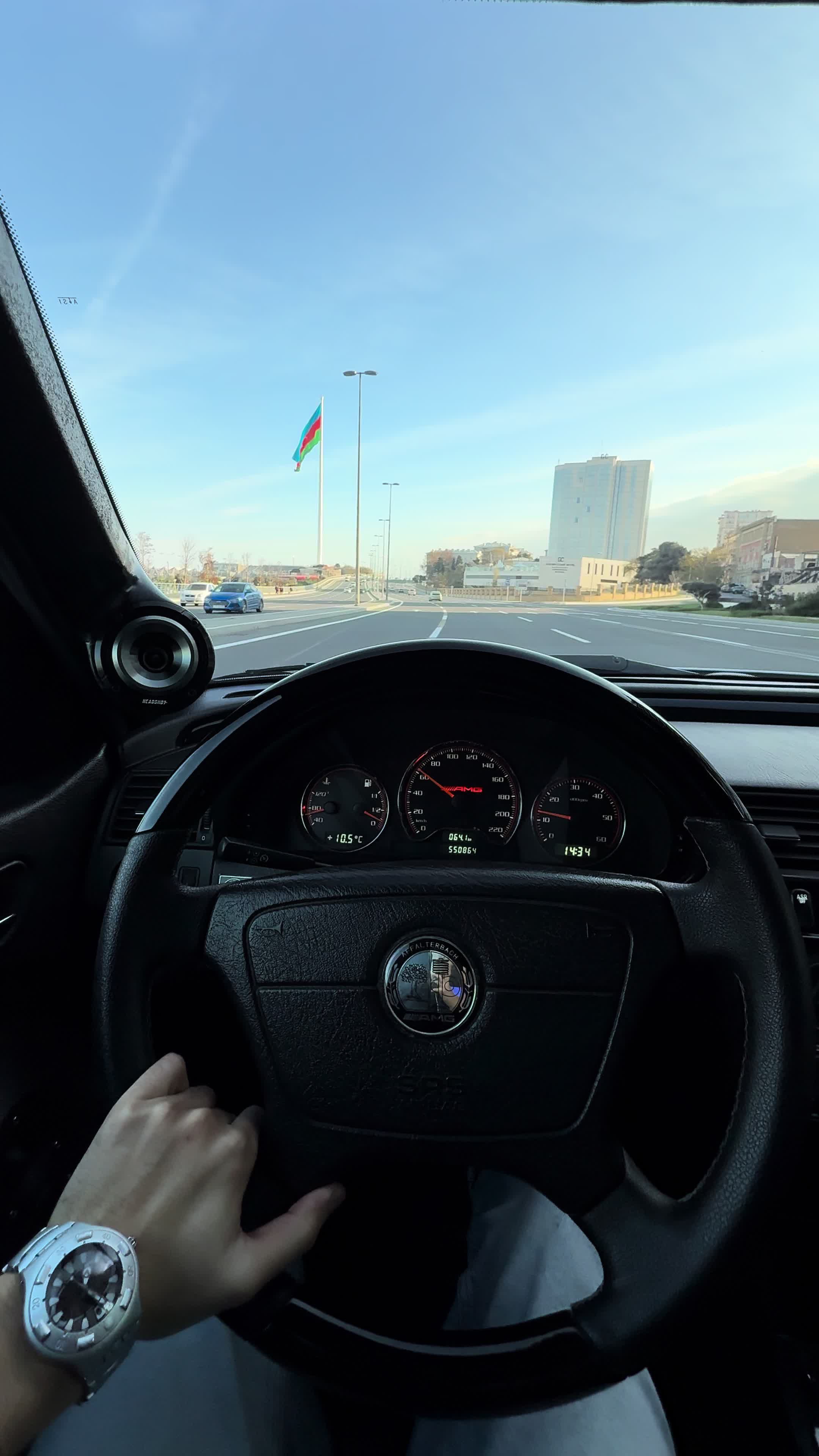 @99-MN-220