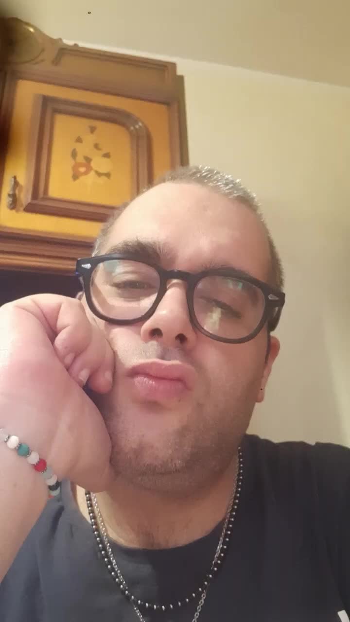 @santy