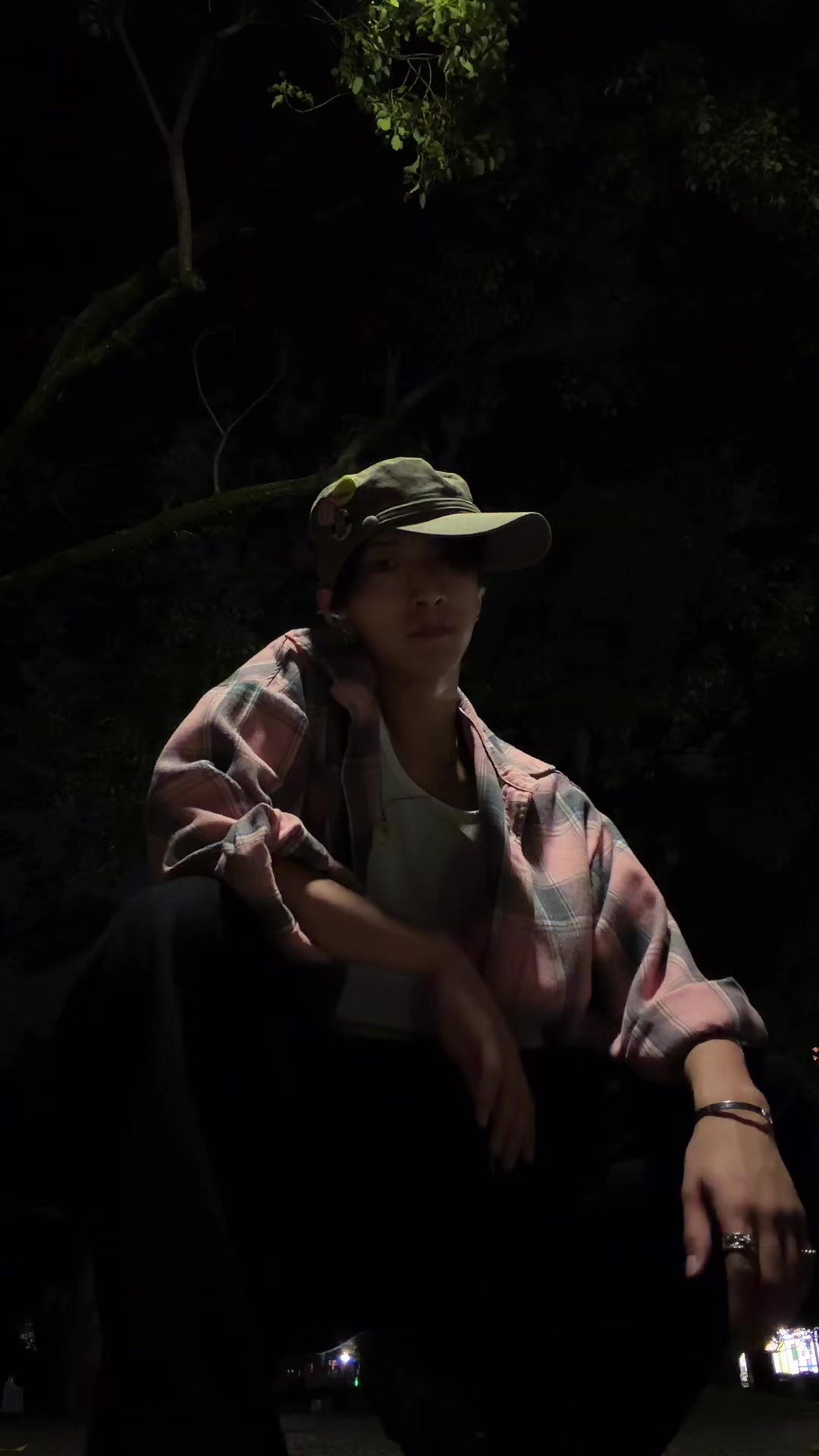 @AOI