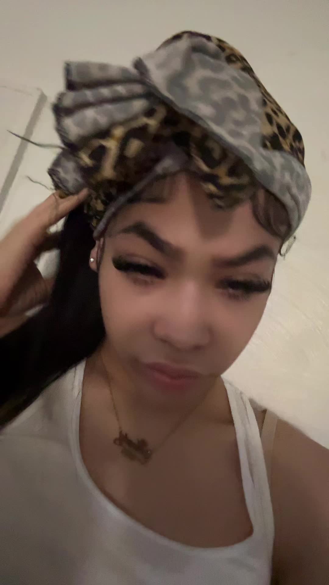 @!