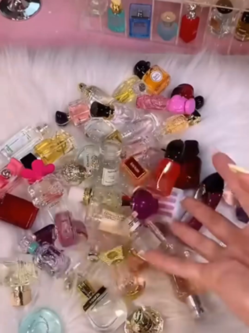 @LEISHASHOP