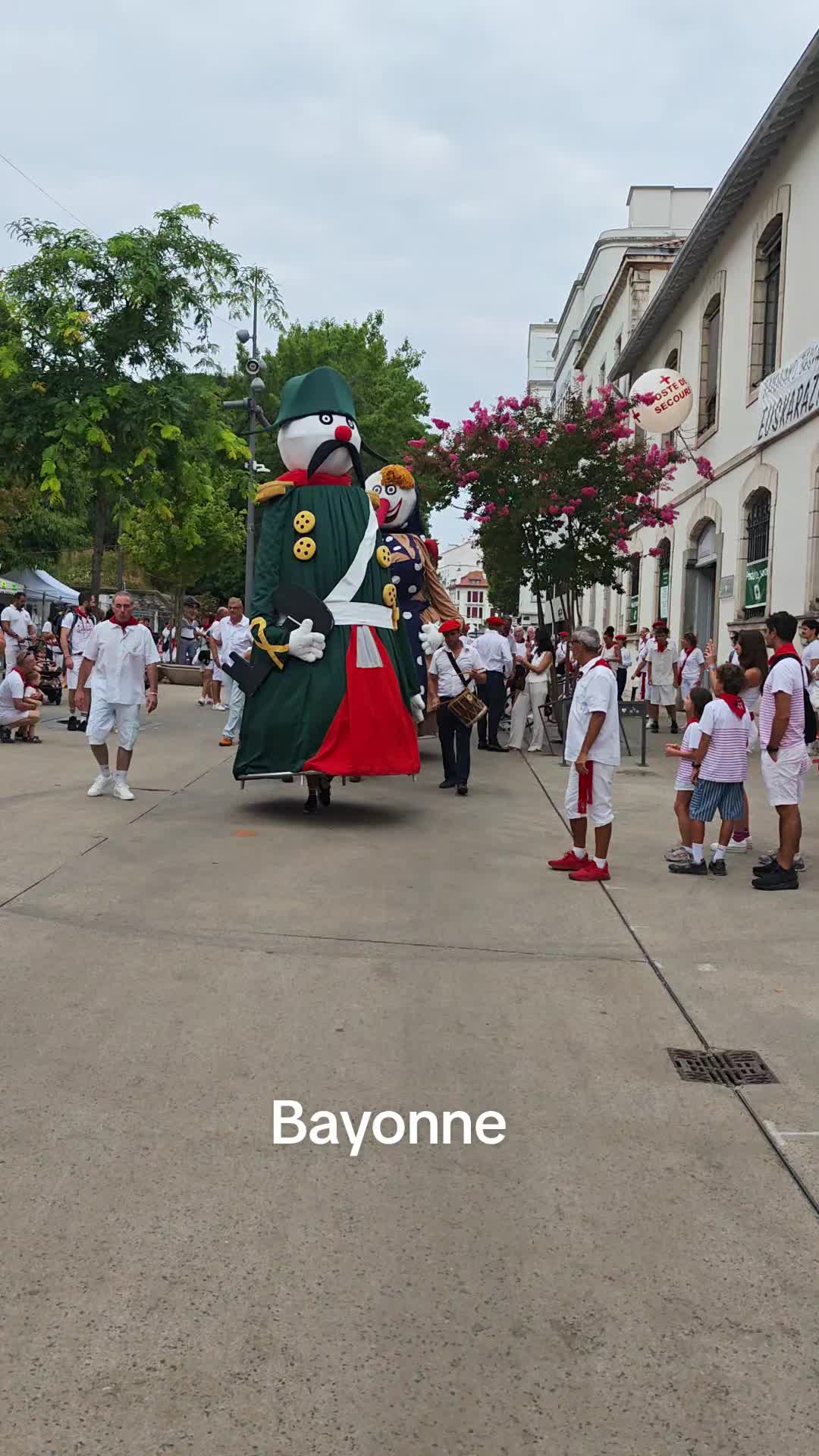 @PAYS BASQUE BAB