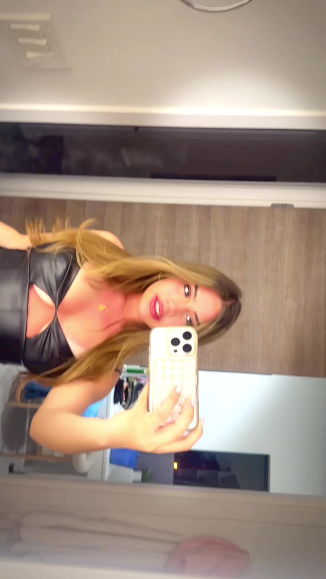 @notallanagonzalez