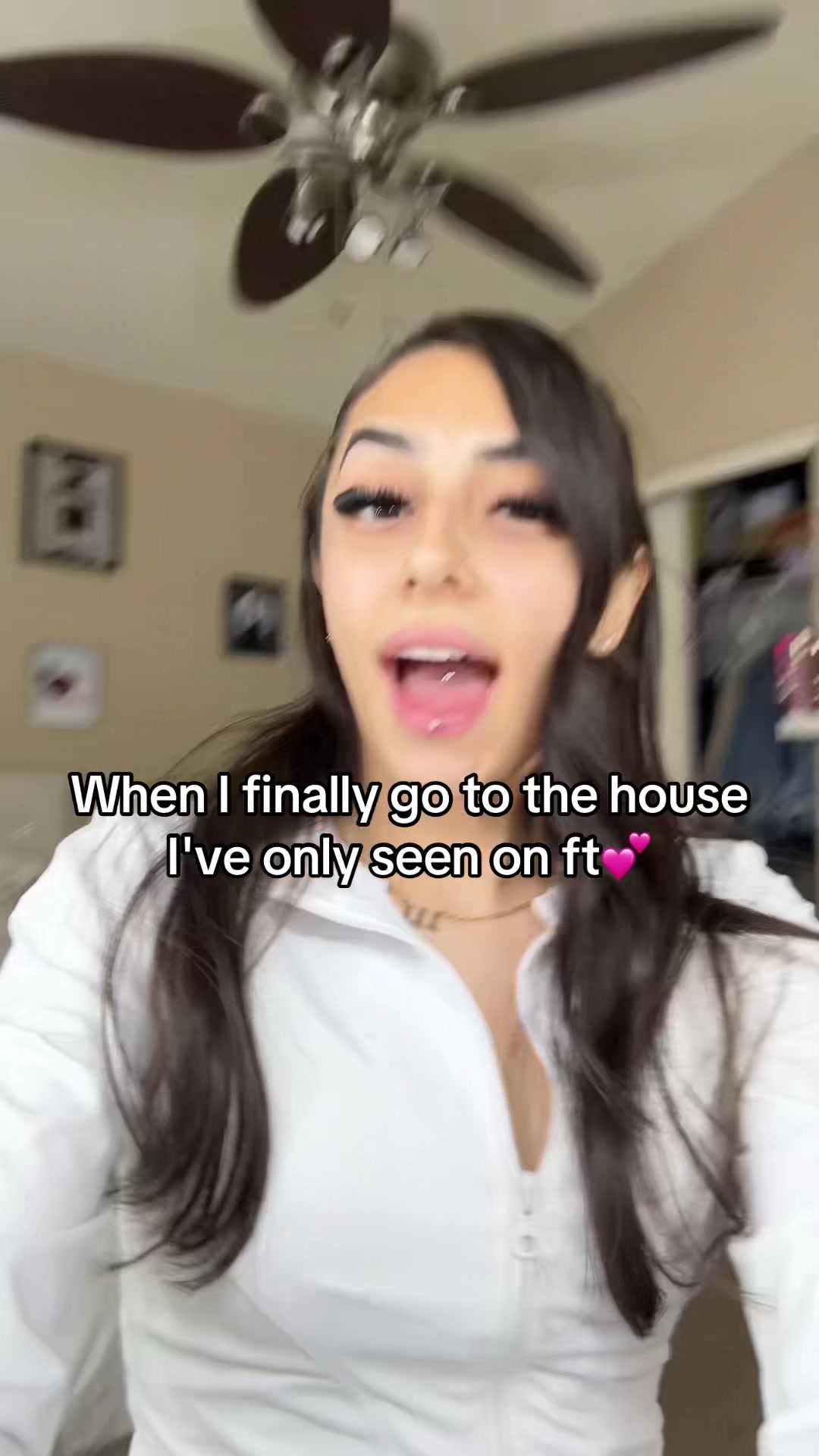 @adriannaherreraa