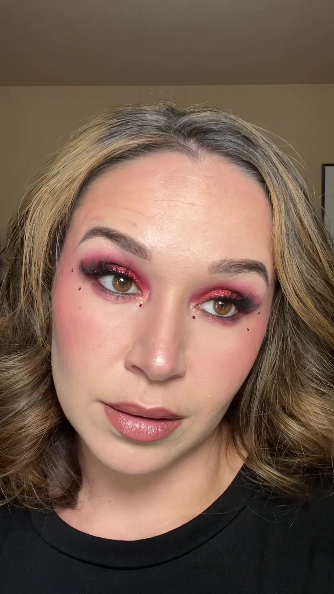 @_kyra_mua