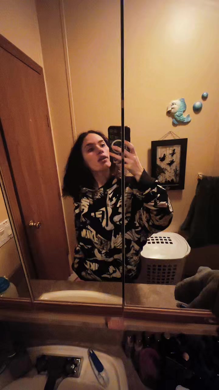@lil.ghost.girl.bk