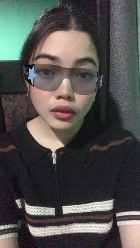 @(°•°)