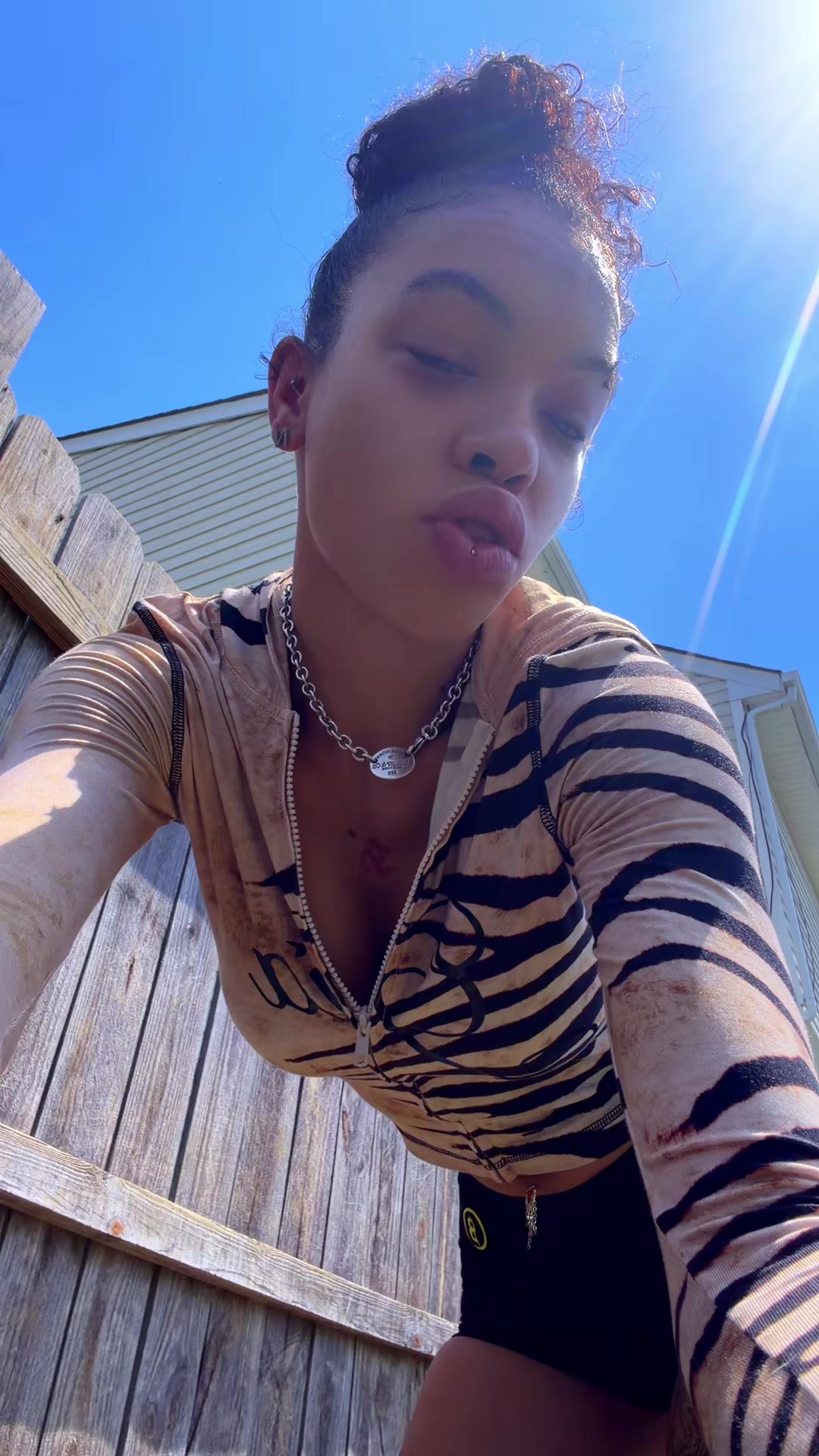@Navadaqueen