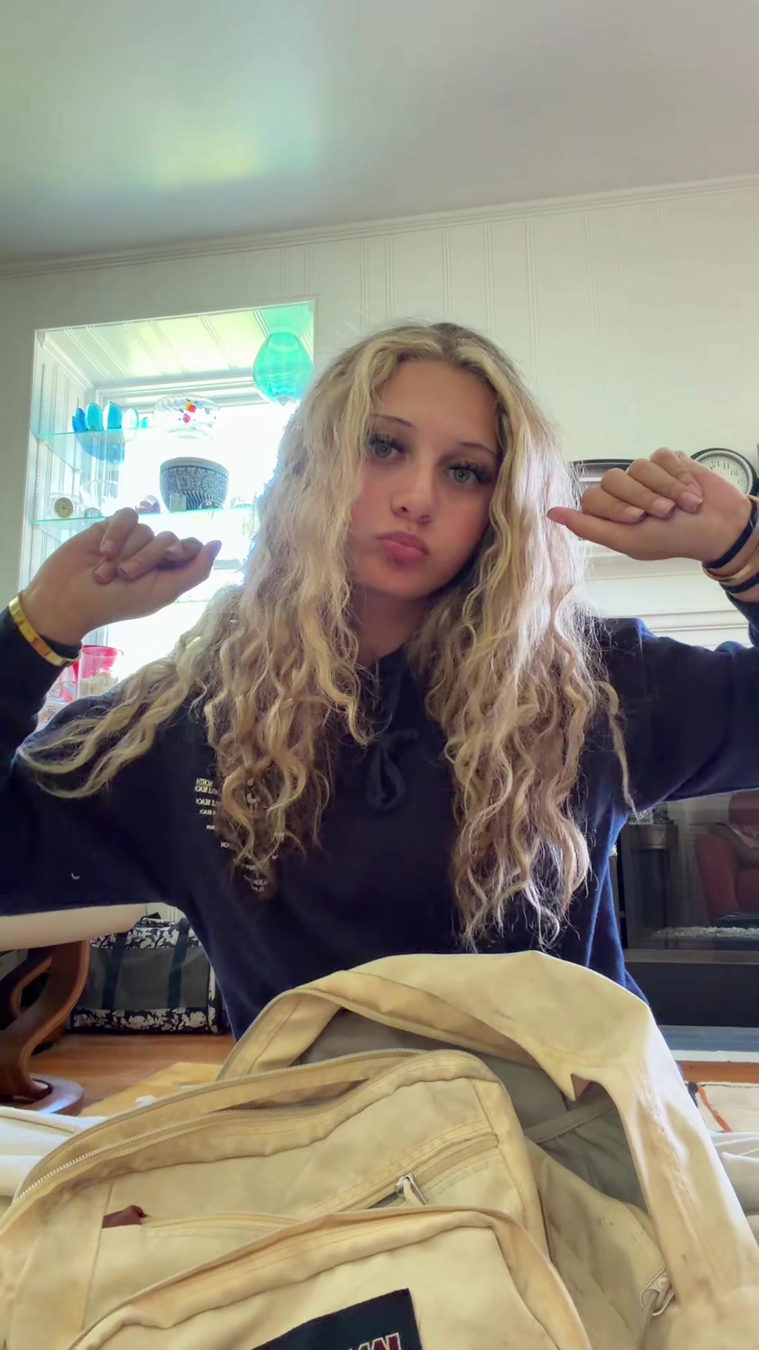 @Ellie
