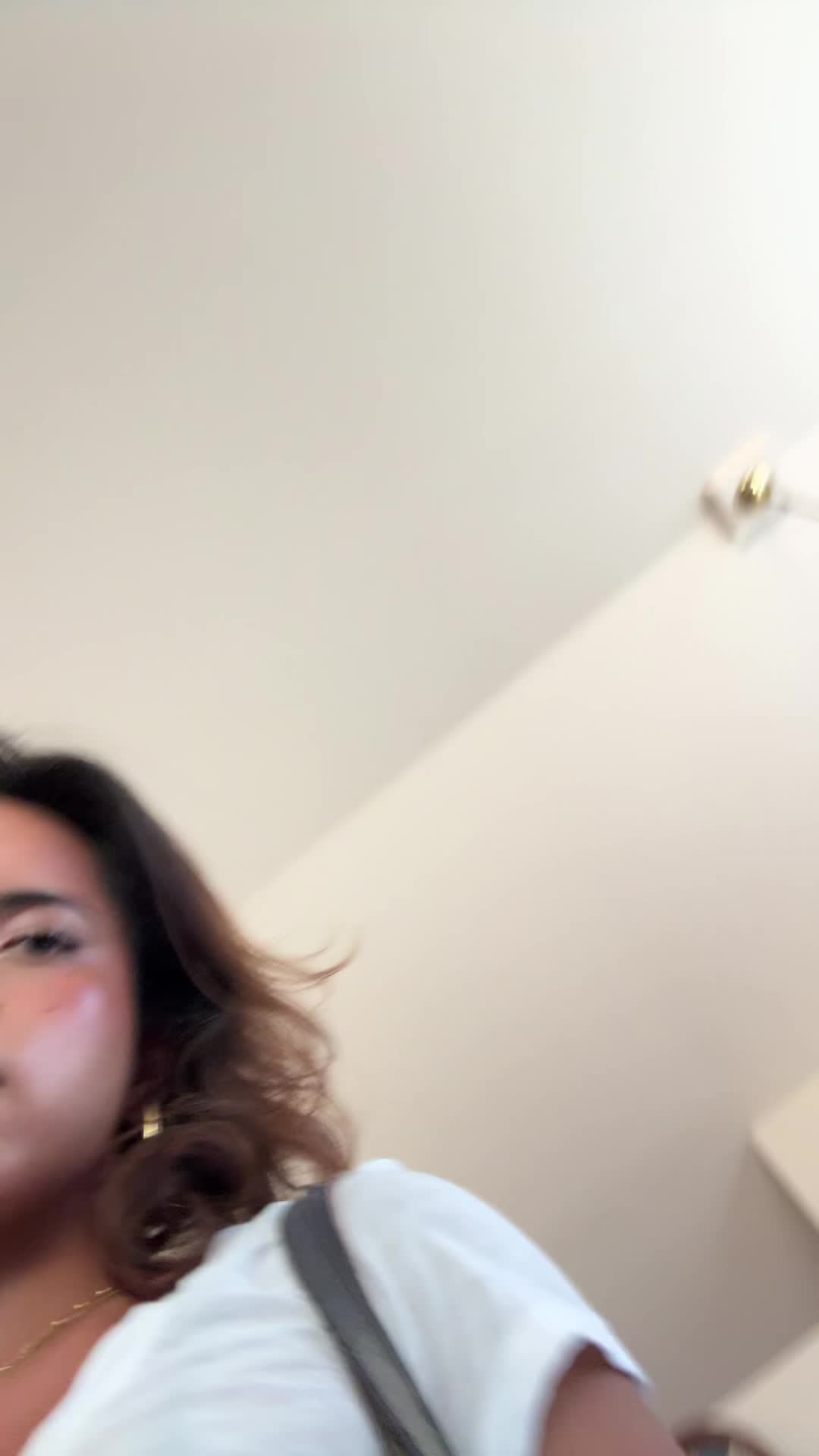 @Poop