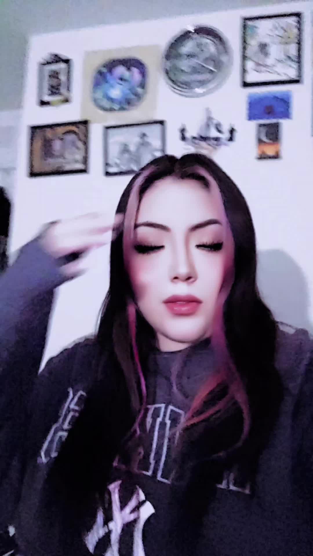 @Fãlìnë:)