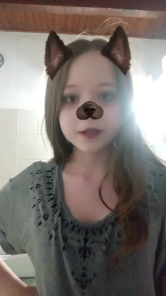 @Emiii