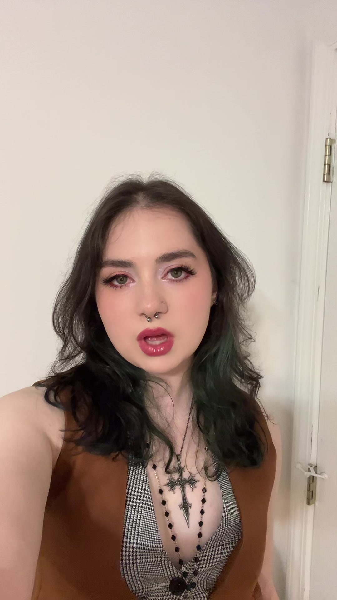 @charomannder