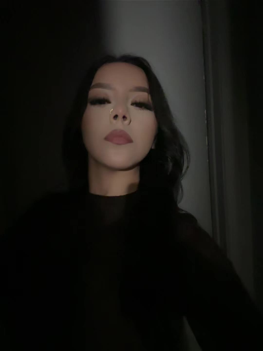 @🥀