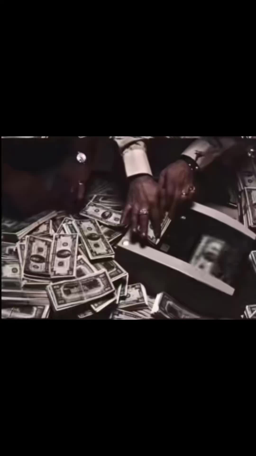 @JayJay😮&zwj;💨🤭