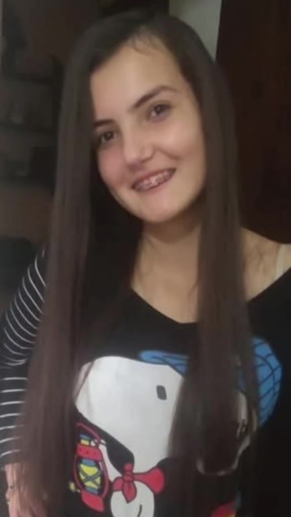 @Larissa toledo