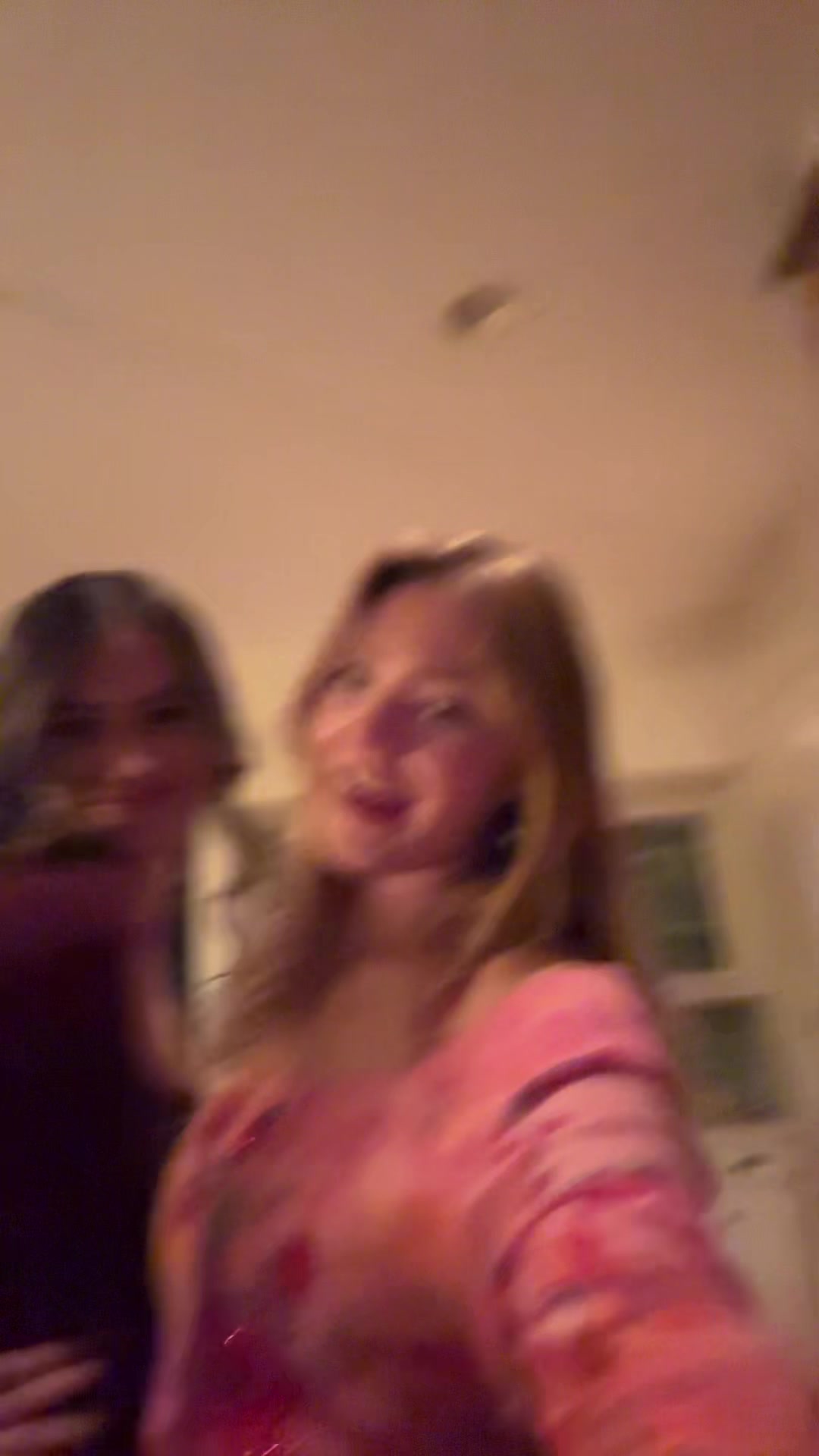 @oliviak1214