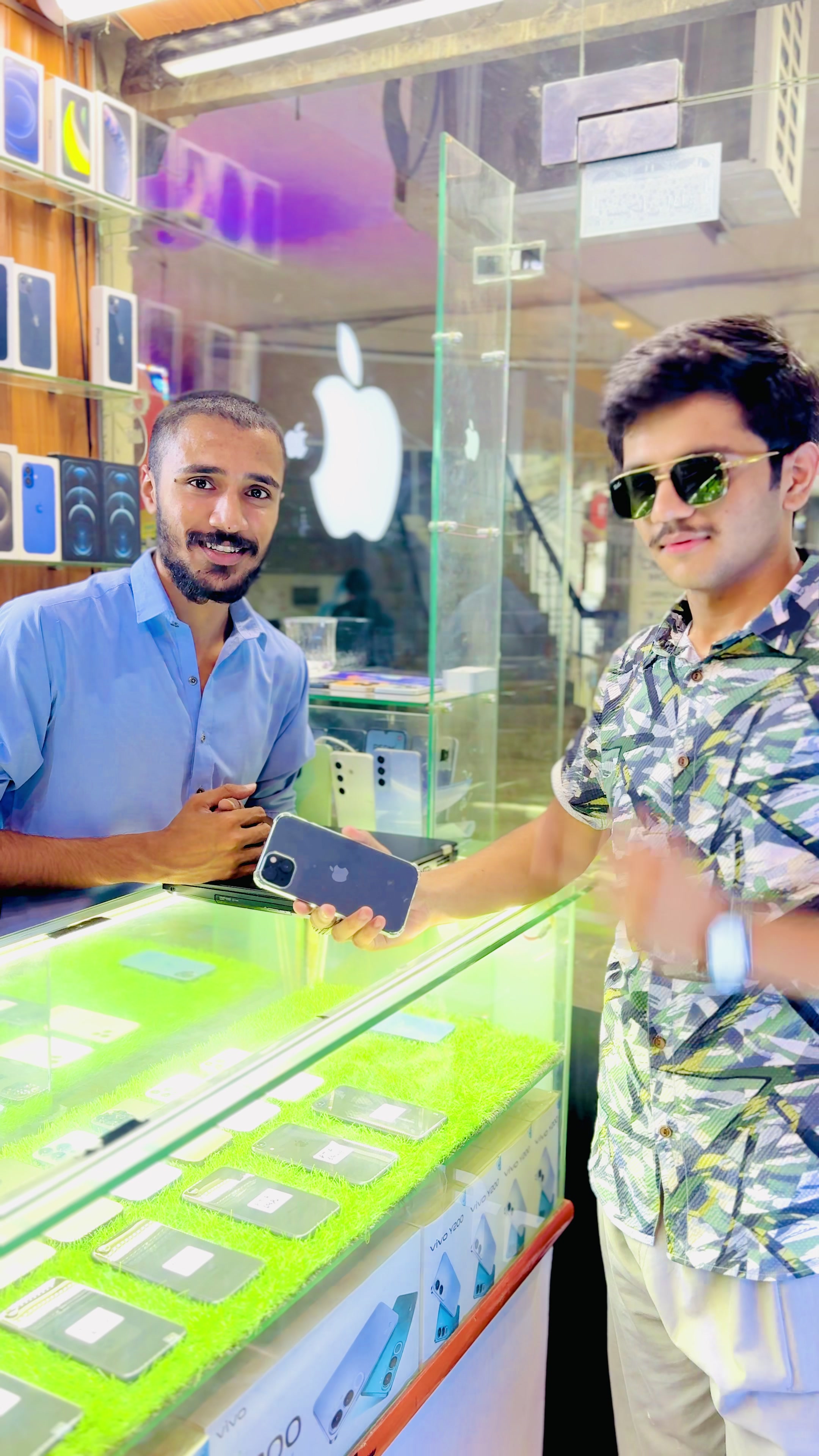 @Saad Mobiles Sargodha 