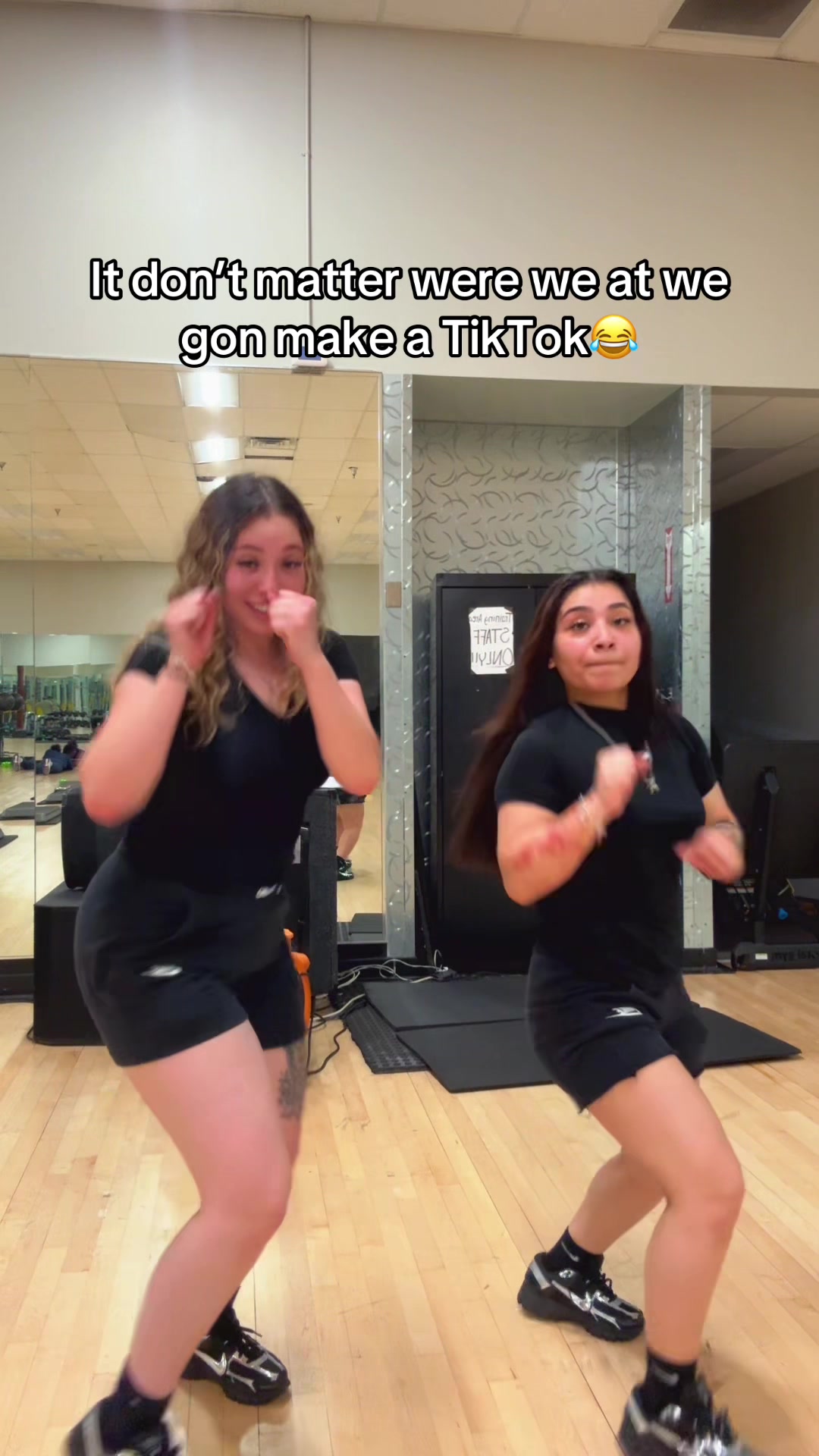 @KAYLABABYYY