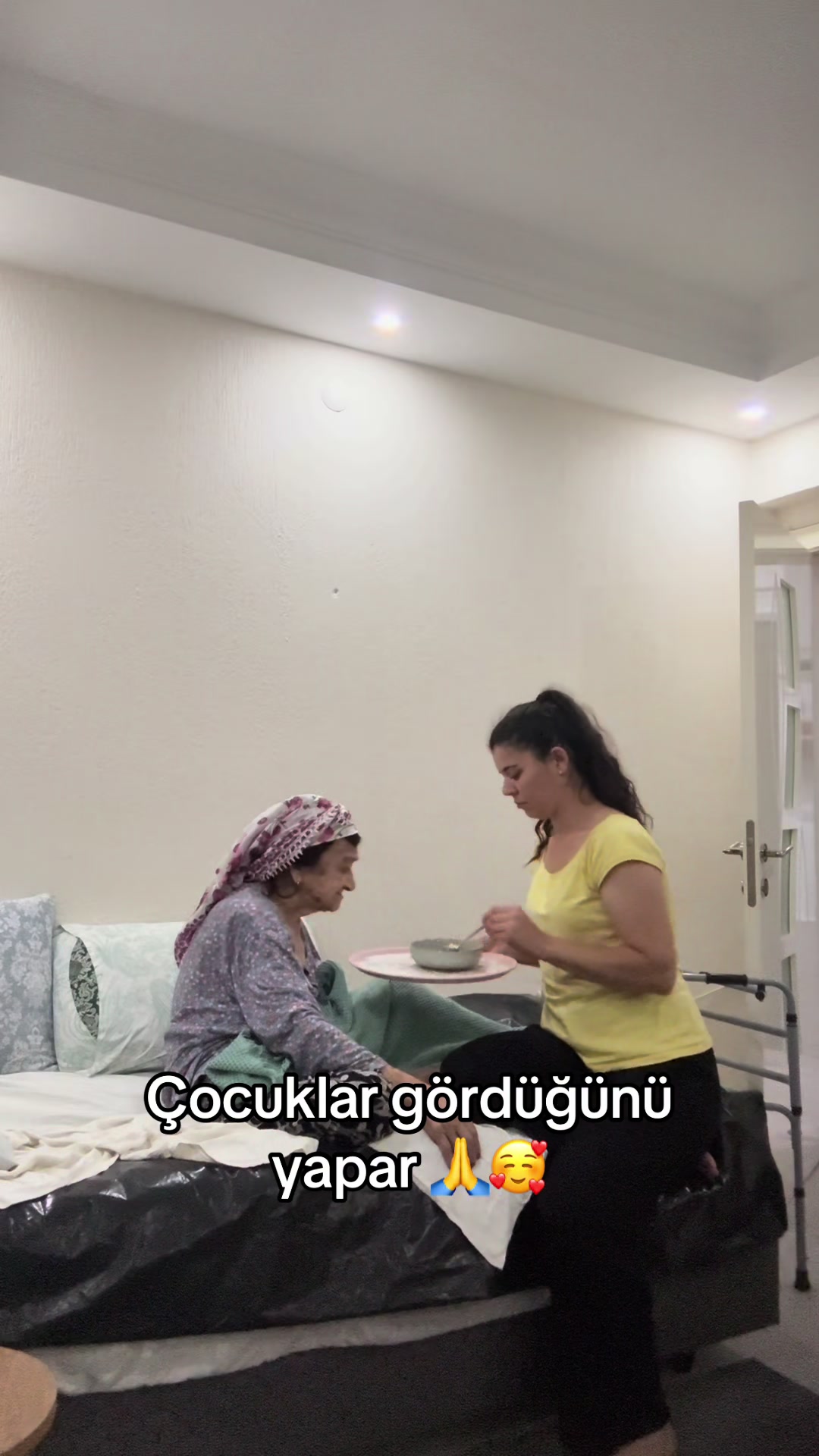 @G&uuml;lnur Kırmızı