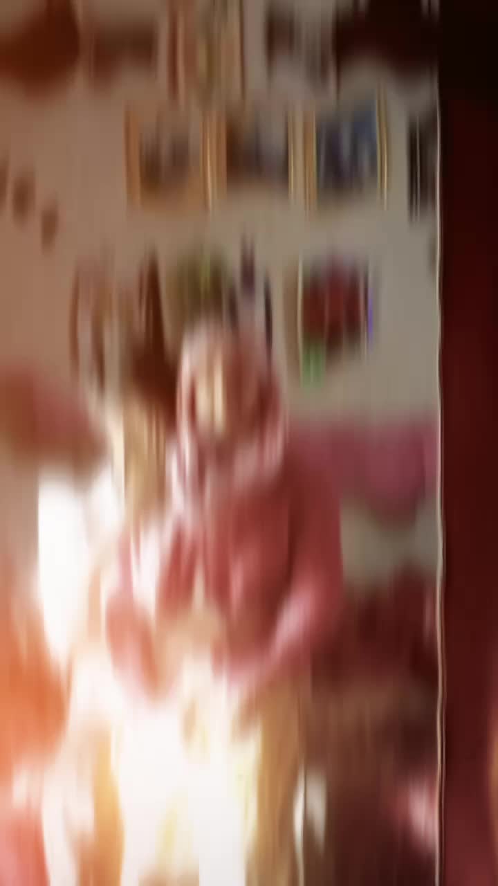 @,,💫