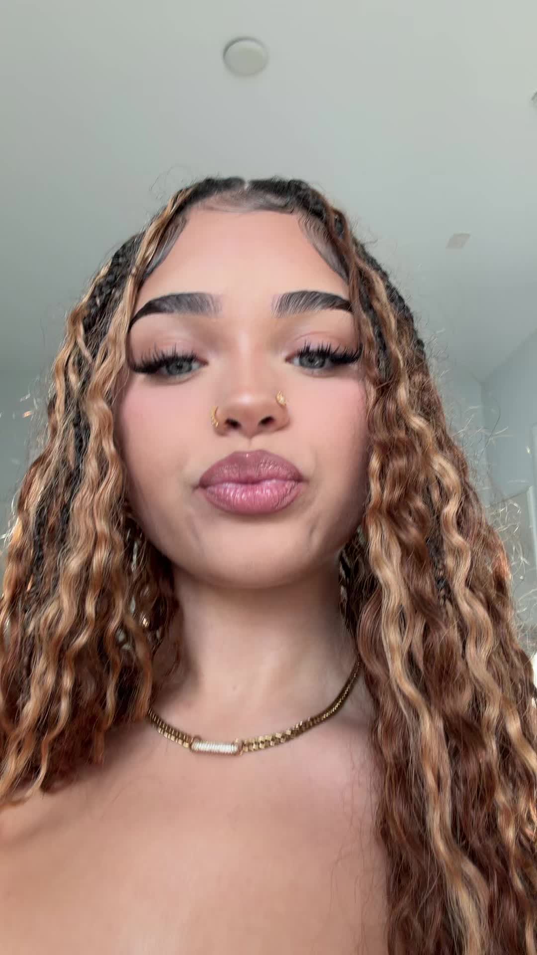 @kat<3