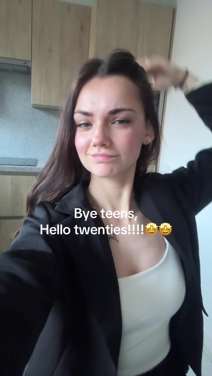 @Alexandra👸🏻🐼