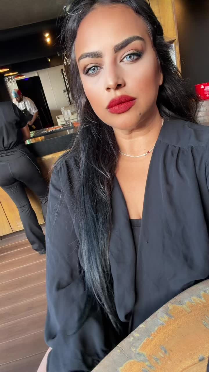 @queenofhearts1703