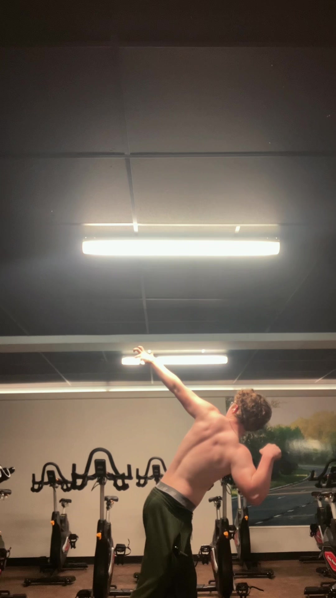 @Lynch lifts