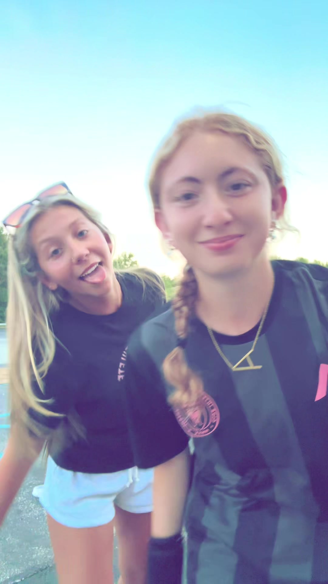 @av