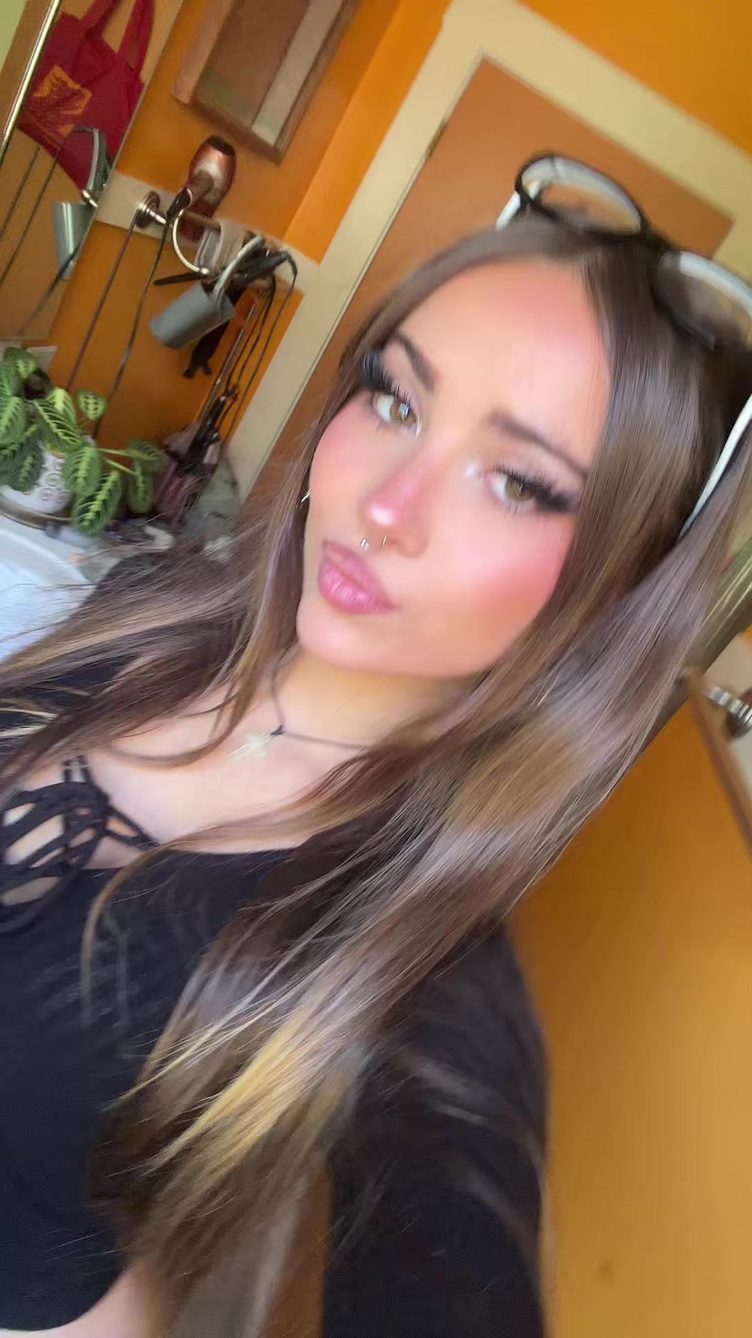 @Eva