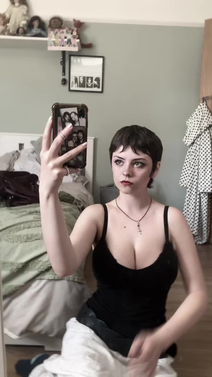 @Hi hi :)