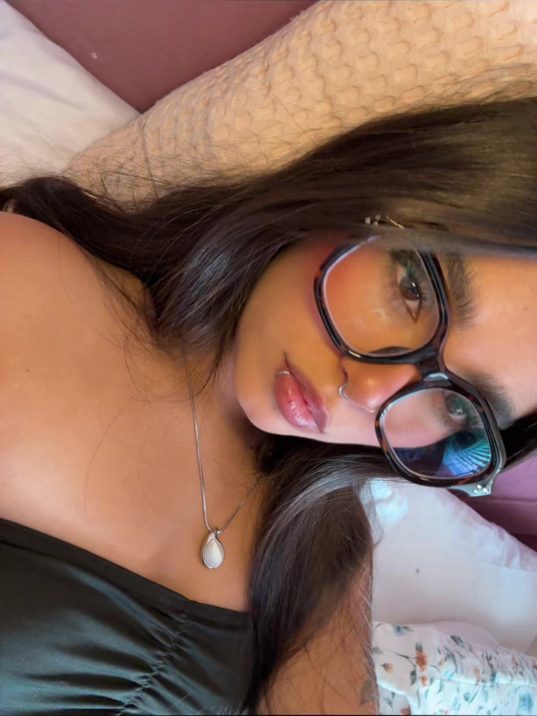 @Lucianaxc