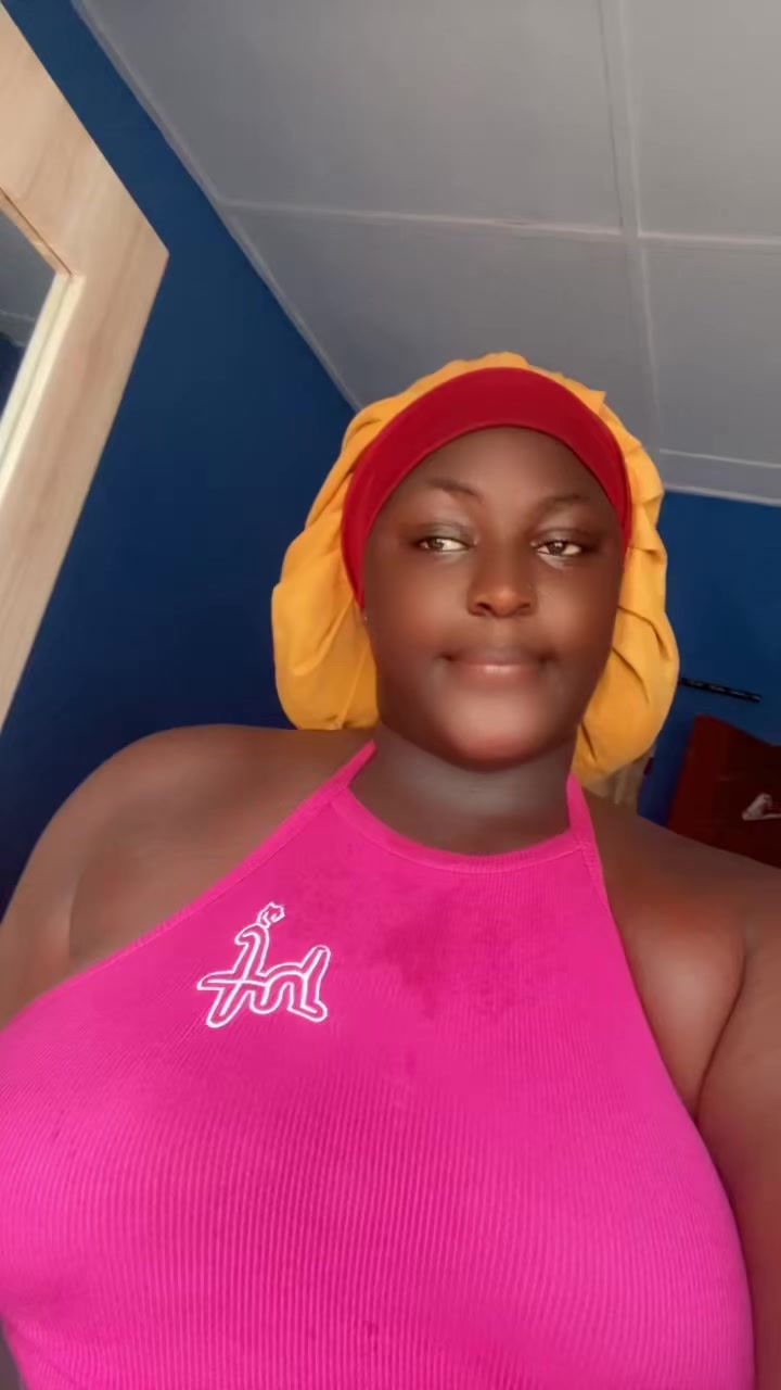 @OHEEMA JENNY 👑🥰