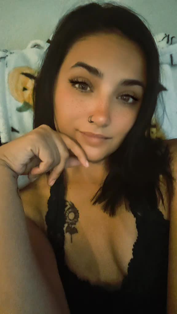 @Gaby Martinez🌙