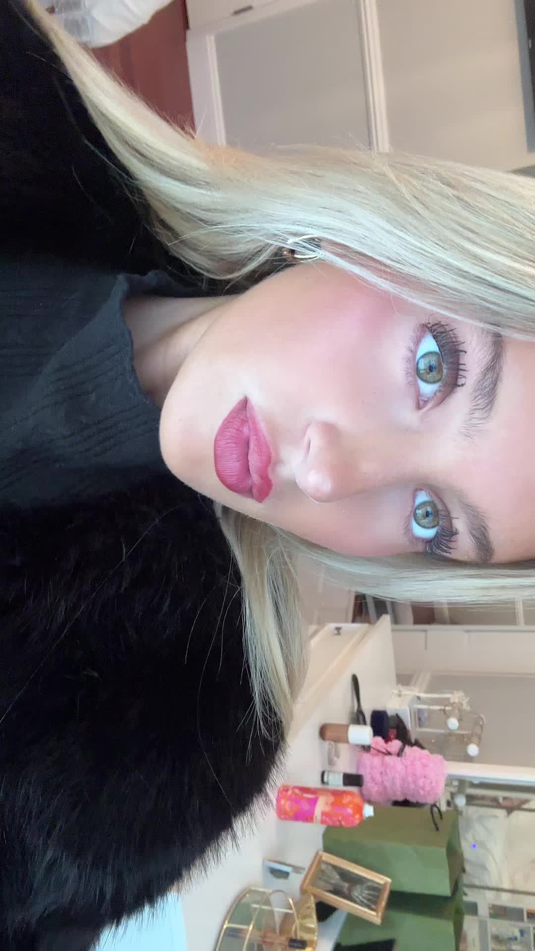 @chiaradescovich