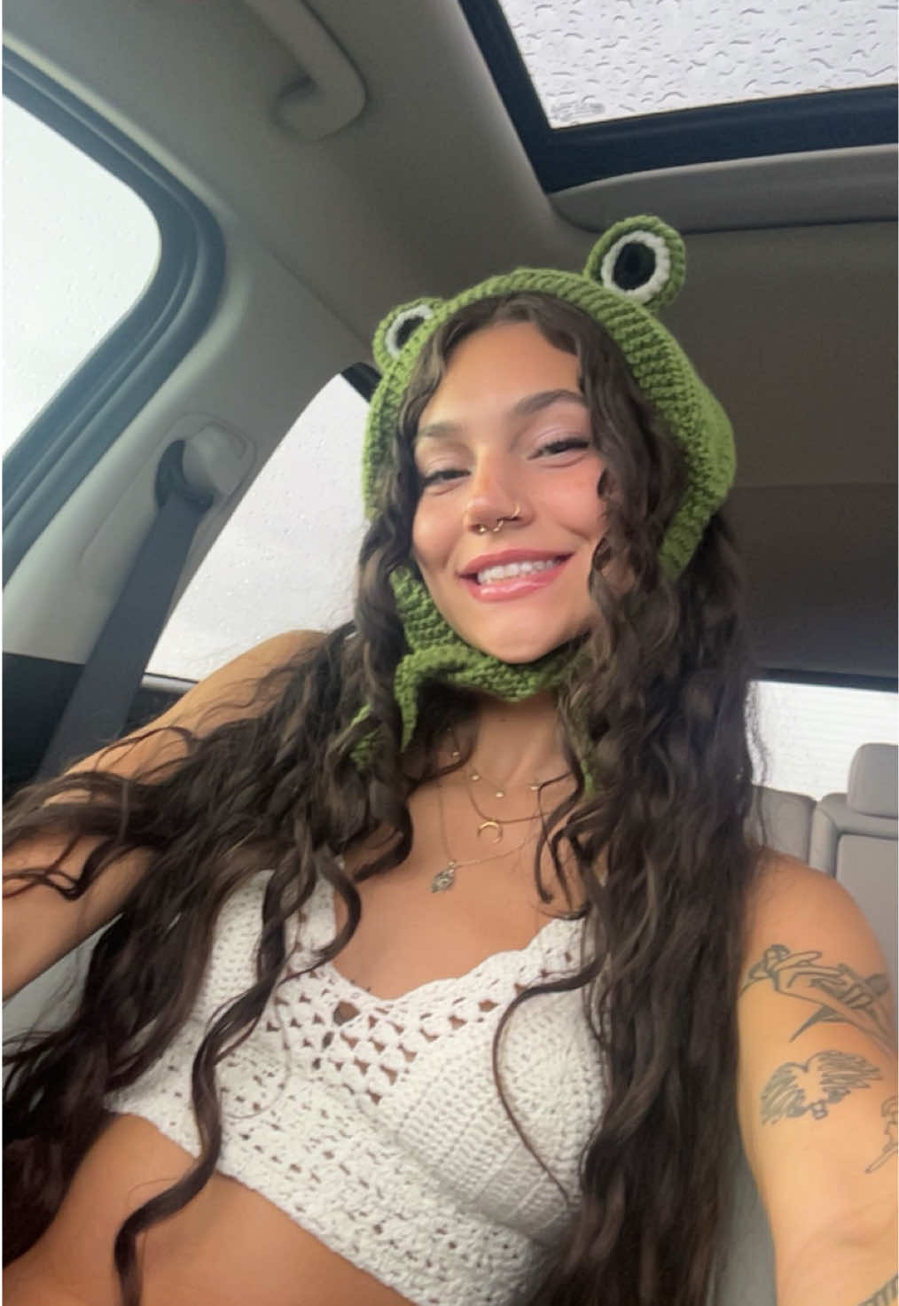 @Bella