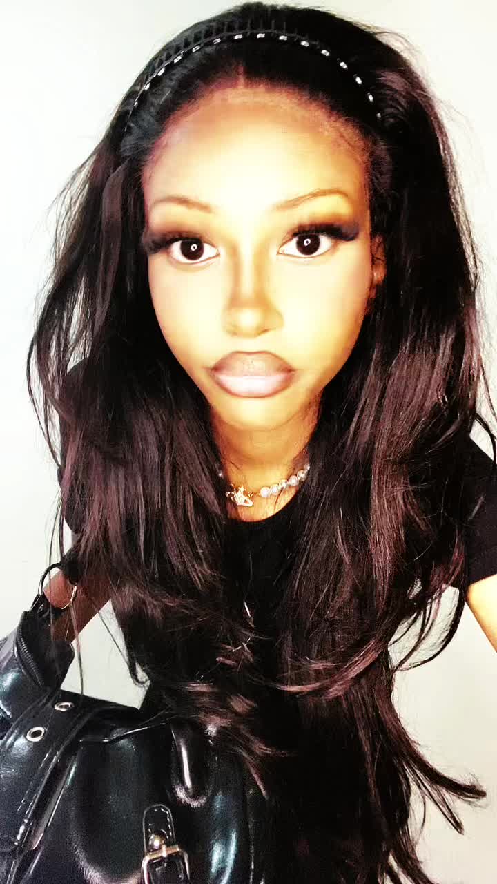 @bloomingbambina