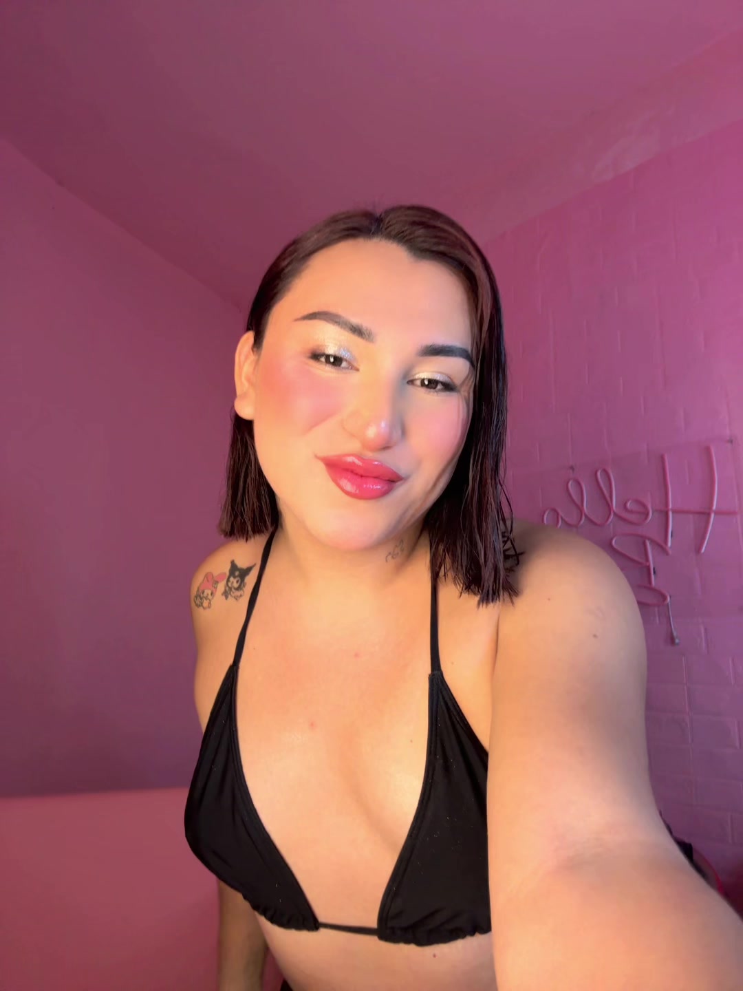 @Angie🦢