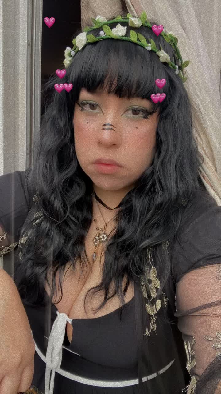 @RocknRollTina