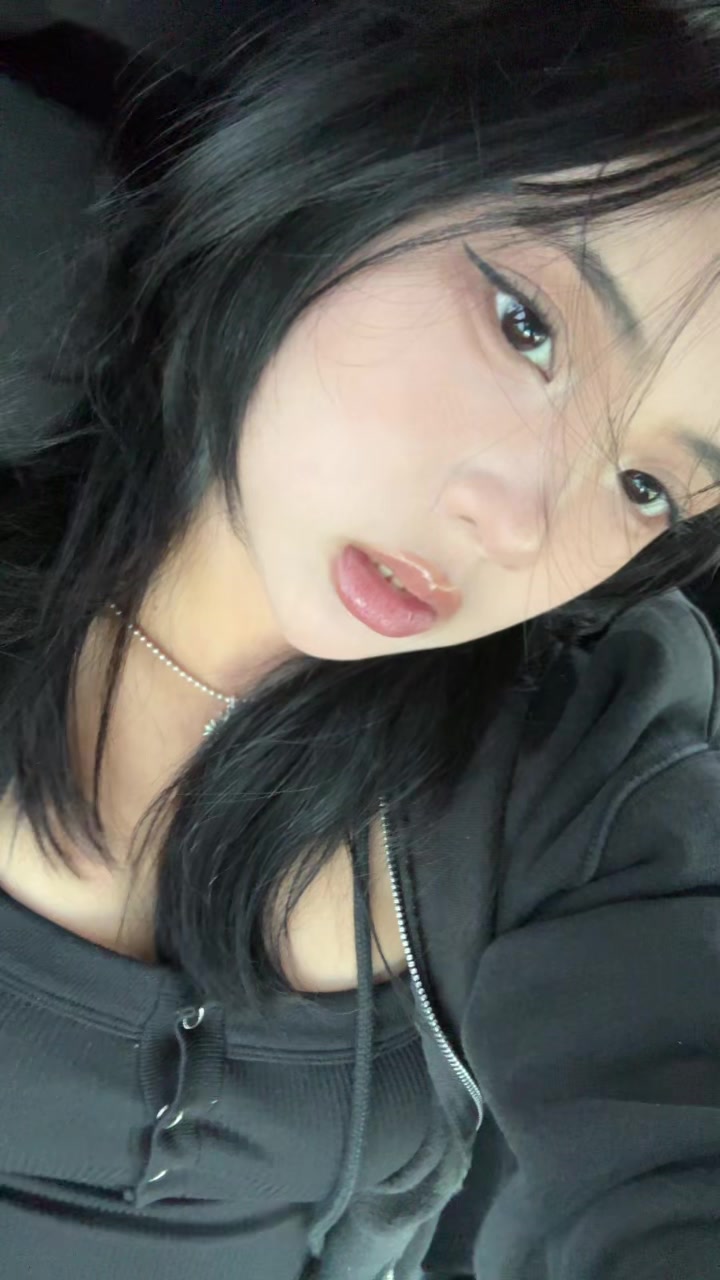 @kiki ꒰ა໒꒱ ‧₊˚